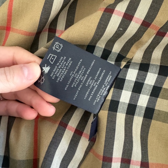 Burberry Rain Repellent Trench Coat Black - Picture 7 of 10